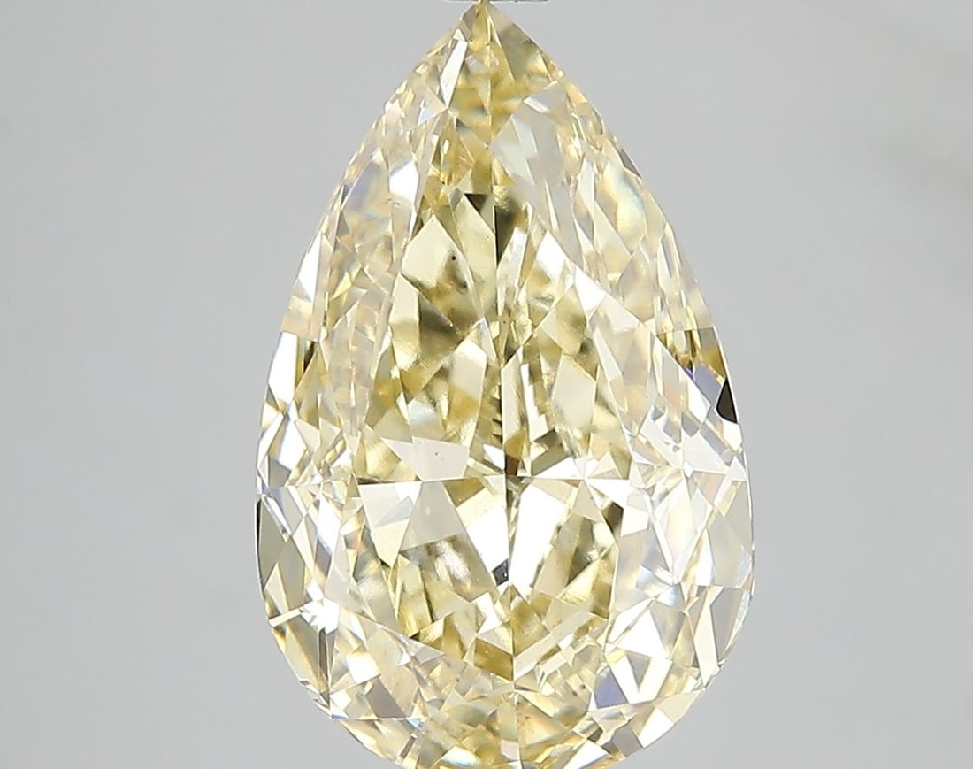 Loose Diamond - PEAR 5.21ct Fancy Intense Yellow VS2: Loose Diamond - PEAR 5.21ct Fancy Intense Yellow VS2 Source: This is a real non-mined Diamond that has been grown in a lab Shape: PEAR Carats: 5.21 Color: Fancy Intense Yellow Certification: IGI Video
