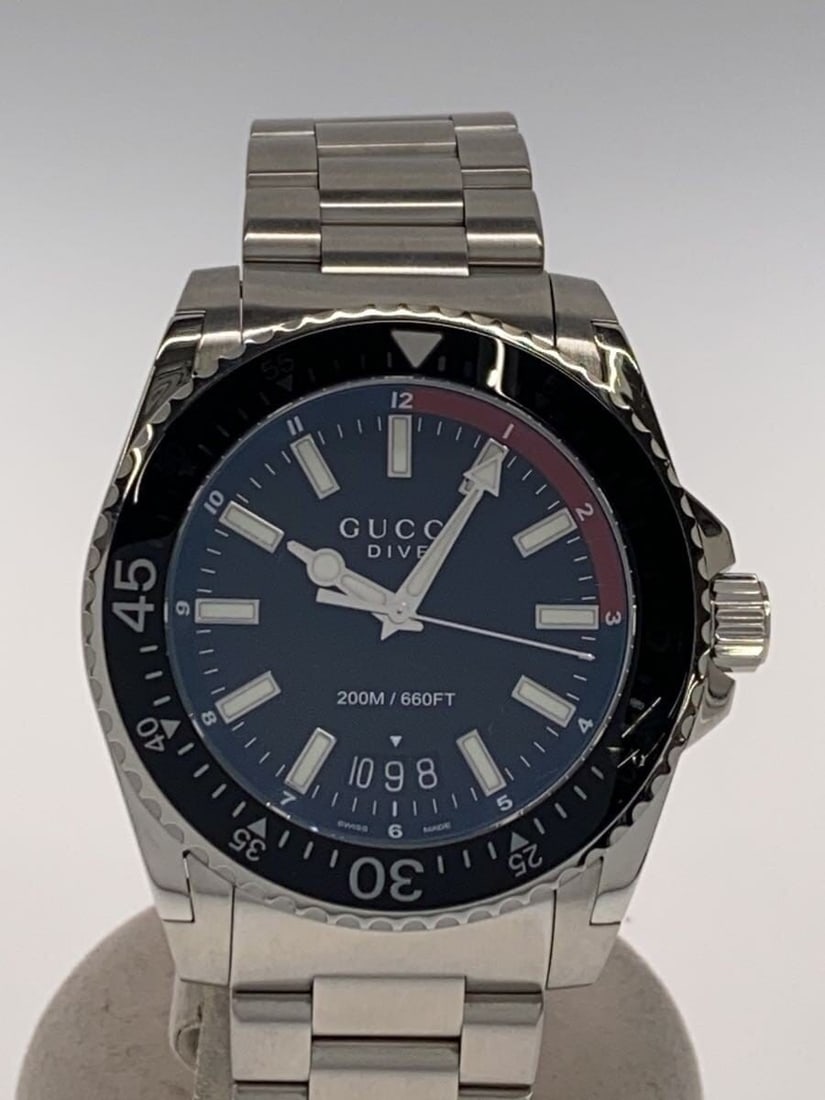 Gucci Dive Black Stainless Steel Quartz Wristwatch (1 of 6)