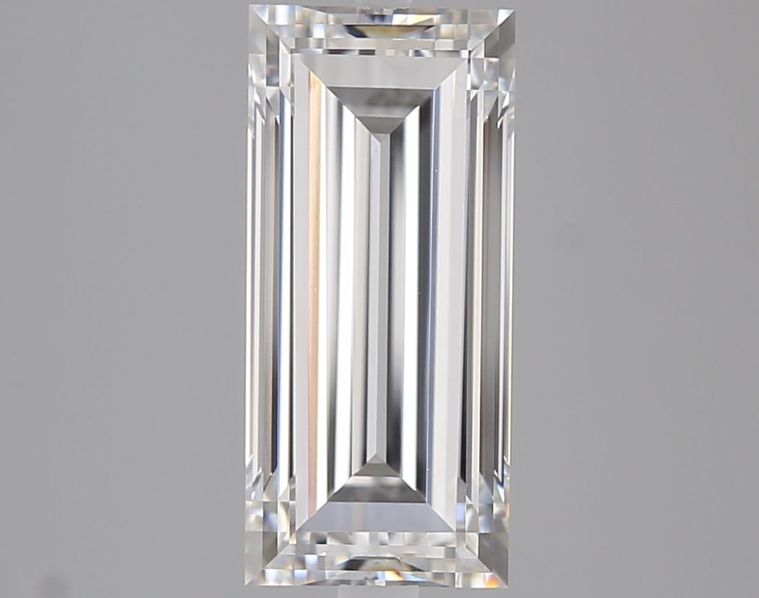 Loose Diamond - BAGUETTE 4.01ct E VVS2
