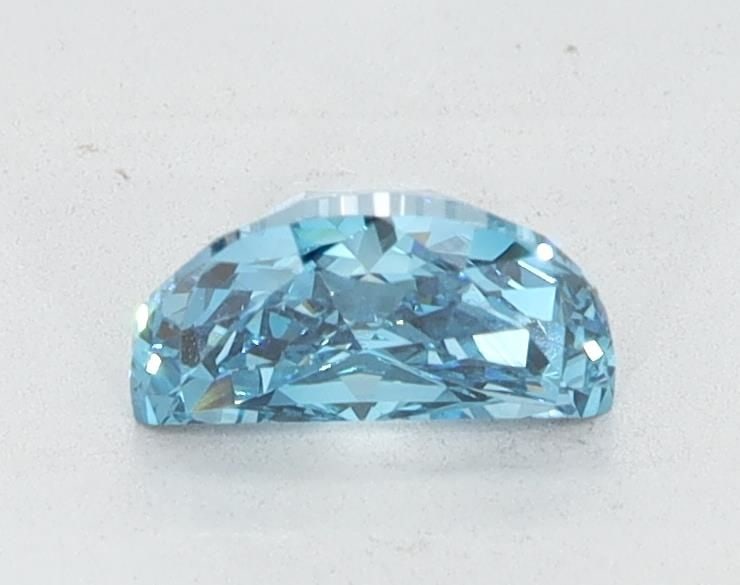 Loose Diamond - HALF MOON 0.74ct Blue VS1