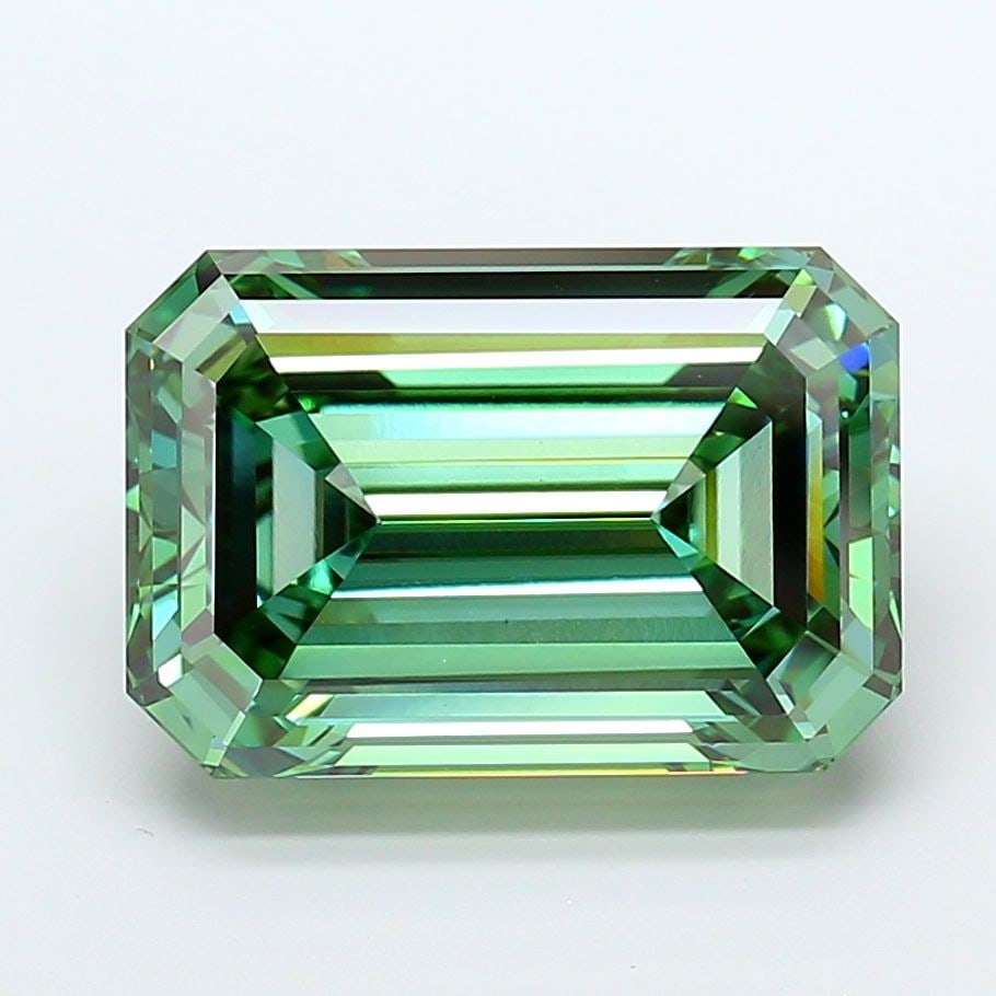 Loose Diamond - EMERALD 15.05ct Fancy Vivid Green VS1: Loose Diamond - EMERALD 15.05ct Fancy Vivid Green VS1 Source: This is a real non-mined Diamond that has been grown in a lab Shape: EMERALD Carats: 15.05 Color: Fancy Vivid Green Certification: IGI Vid