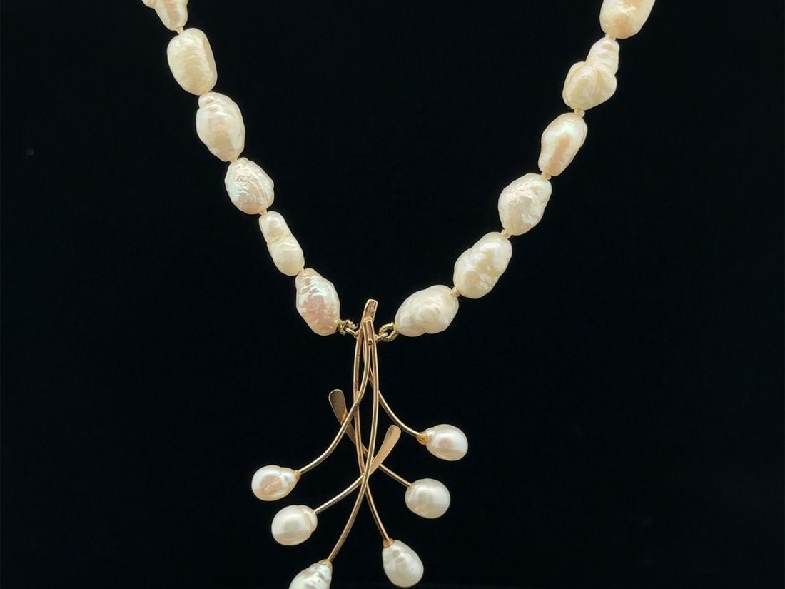 15 Inch Baroque Pearl Necklace with 14K Yellow Gold Pendant