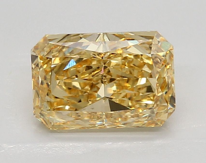Loose Diamond - RADIANT 2.52ct Fancy Vivid Yellow VS2