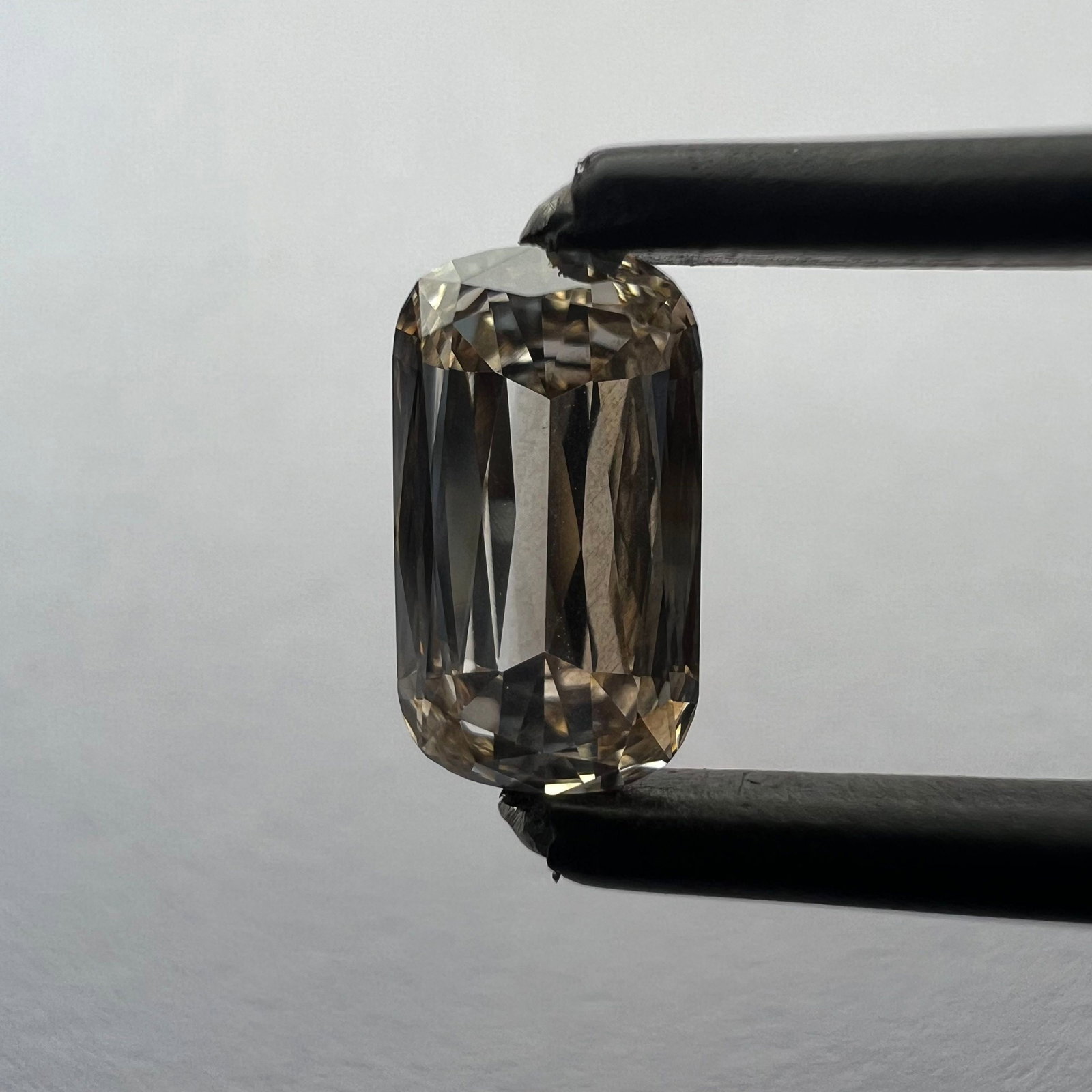 Loose Diamond - CUSHION BRILLIANT 0.85ct Brown SI1