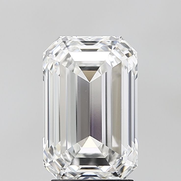 Loose Diamond - EMERALD 3.37ct E IF: Loose Diamond - EMERALD 3.37ct E IF Source: This is a real non-mined Diamond that has been grown in a lab Shape: EMERALD Carats: 3.37 Color: E Clarity: IF Certification: IGI Video: