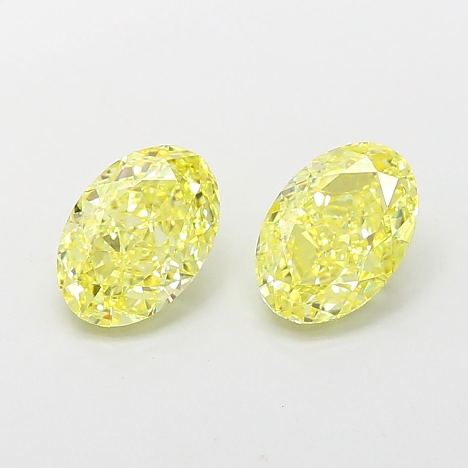 Loose Diamond - OVAL 1.74ct Fancy Intense Yellow VVS2: Loose Diamond - OVAL 1.74ct Fancy Intense Yellow VVS2 Source: This is a real non-mined Diamond that has been grown in a lab Shape: OVAL Carats: 1.74 Color: Fancy Intense Yellow Certification: IGI Vide