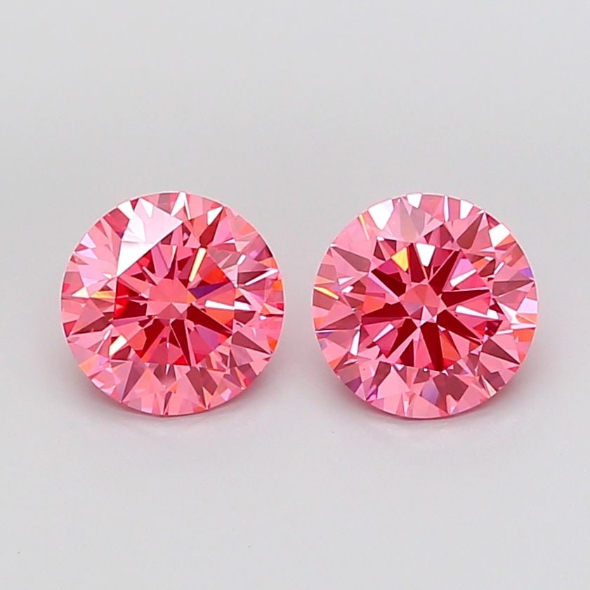 Ideal Loose Diamond - ROUND 2.51ct Fancy Vivid Pink VS1: Ideal Loose Diamond - ROUND 2.51ct Fancy Vivid Pink VS1 Source: This is a real non-mined Diamond that has been grown in a lab Shape: ROUND Carats: 2.51 Color: Fancy Vivid Pink Certification: IGI Video