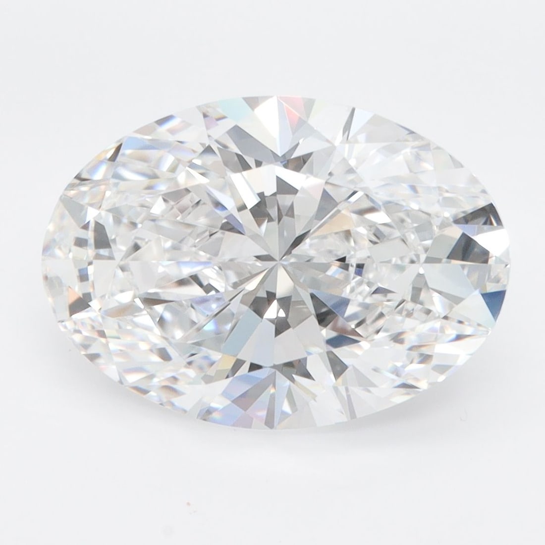 Loose Diamond - OVAL 5.1ct D VVS1: Loose Diamond - OVAL 5.1ct D VVS1 Source: This is a real non-mined Diamond that has been grown in a lab Shape: OVAL Carats: 5.1 Color: D Clarity: VVS1 Certification: GIA Video: