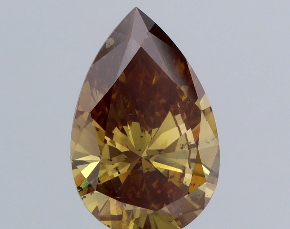 Loose Diamond - PEAR 2.26ct Brown SI1: Loose Diamond - PEAR 2.26ct Brown SI1 Source: This is a real non-mined Diamond that has been grown in a lab Shape: PEAR Carats: 2.26 Color: Brown Certification: NONE Video: