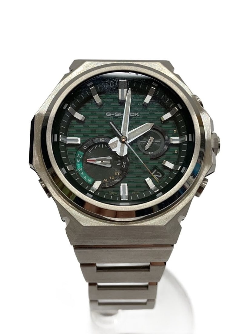 Casio G Shock GST B1000D 3AJF Silver Men's Wristwatch: Casio G Shock GST B1000D 3AJF Silver Men's Wristwatch This CASIO G-SHOCK GST-B1000D-3AJF men's wristwatch features a robust silver-tone design. Made in Japan, it offers reliable performance and displa