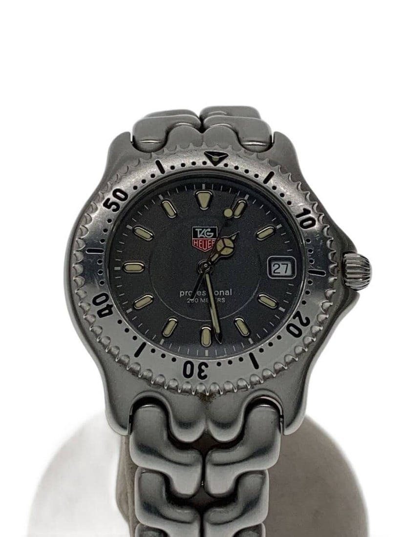 TAG Heuer WG1113-0 Quartz Men's Wristwatch 200 Meter (1 of 5)