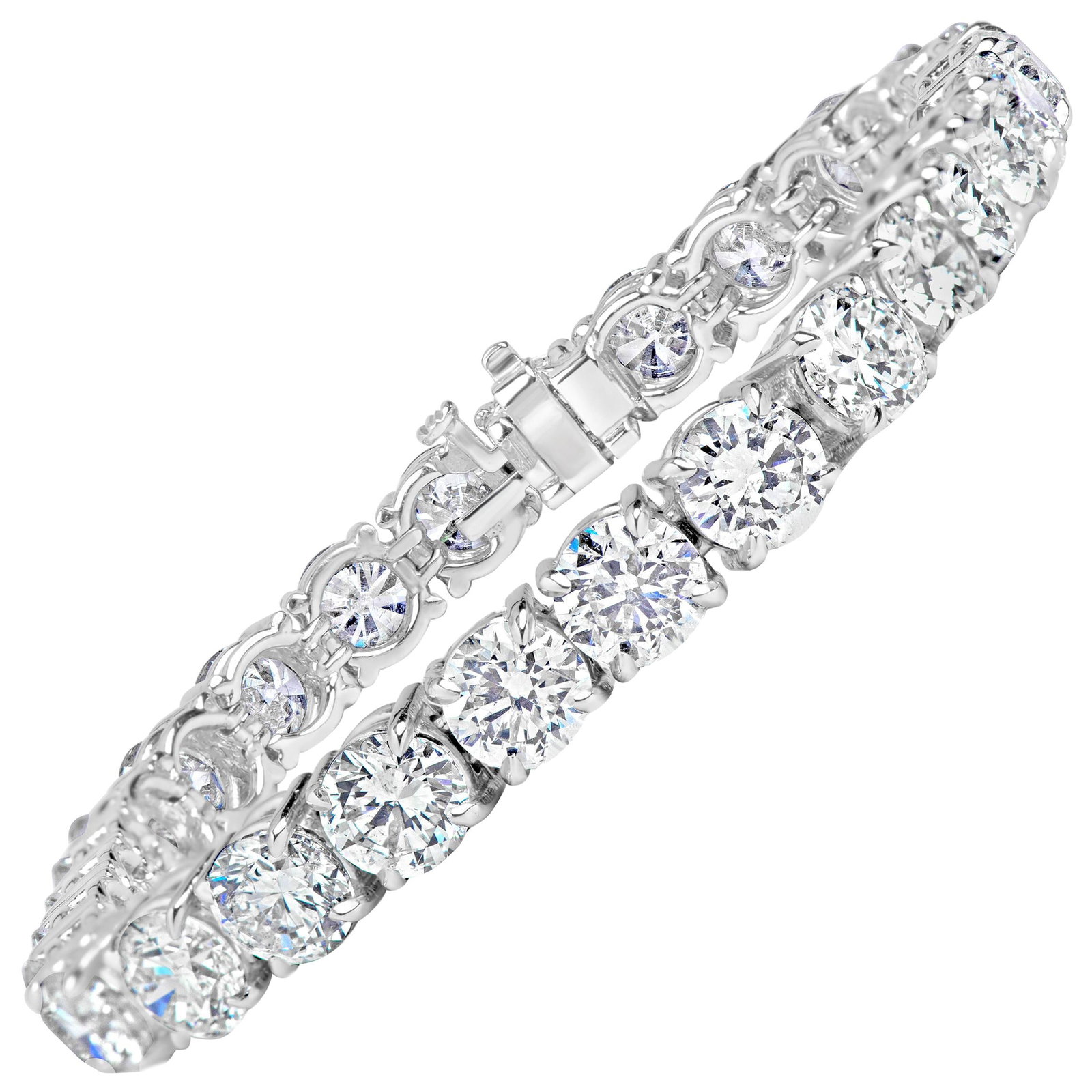 18K White Gold Diamond Tennis Bracelet 16 Carats 33 Round Cut Diamonds: 18K White Gold Diamond Tennis Bracelet 16 Carats 33 Round Cut Diamonds This stunning Diamond Tennis Bracelet is crafted in 18K White Gold and features a contemporary design, perfect for adding eleganc