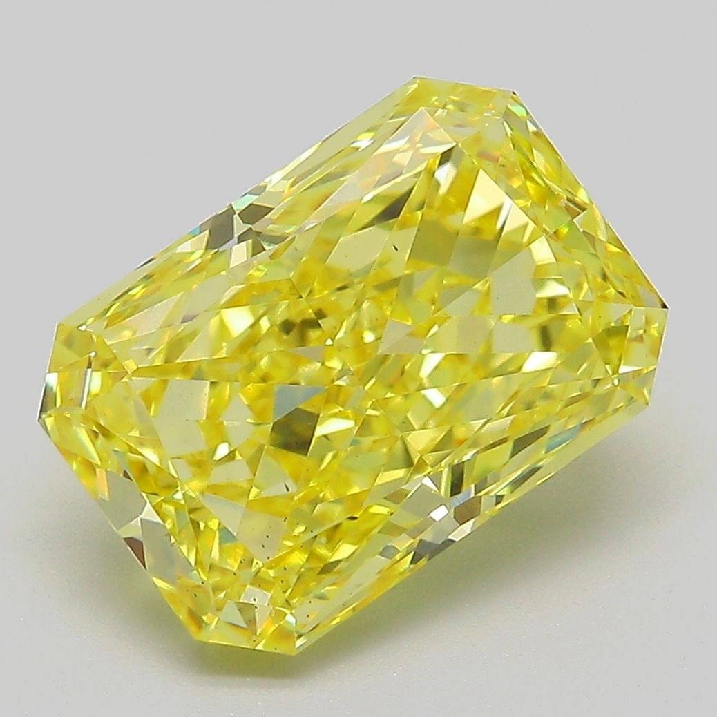 Loose Diamond - RADIANT 5.09ct Fancy Vivid Yellow VS2
