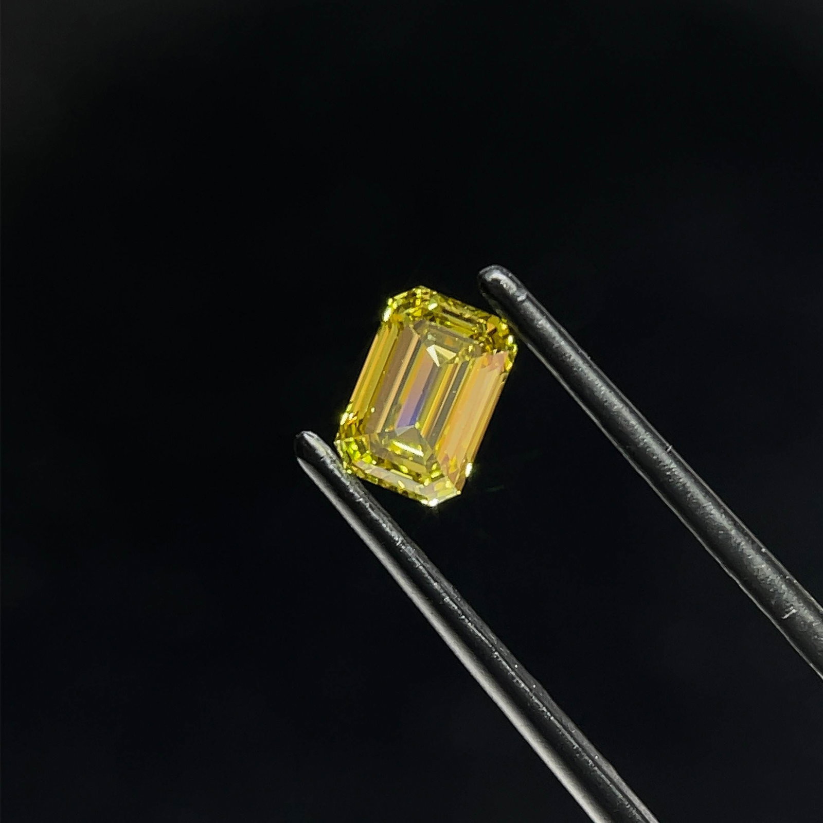 Loose Diamond - EMERALD 0.96ct Fancy Gray Yellow VS1