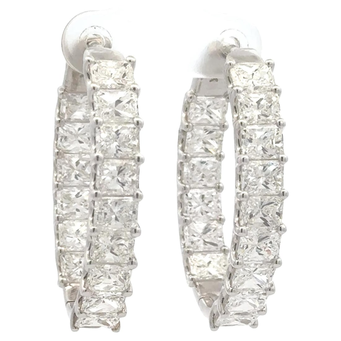 Harbor Diamonds 15.28ct Radiant Cut Diamond Hoop Earrings in 18k White Gold: Harbor Diamonds 15.28ct Radiant Cut Diamond Hoop Earrings in 18k White Gold Elevate your style with these stunning Radiant Cut Diamond Hoop Earrings. Crafted from luxurious 18k white gold, these earri