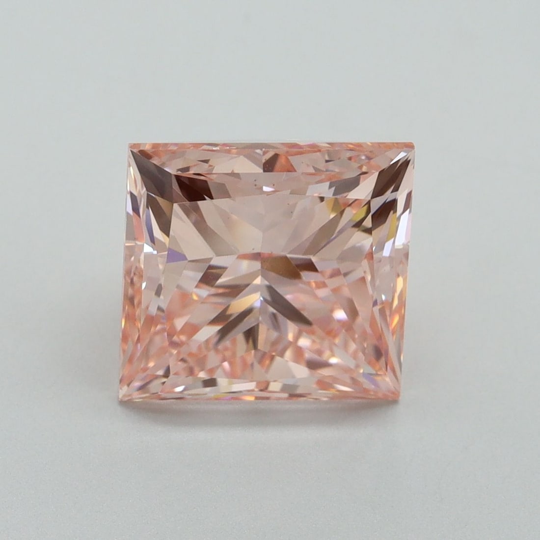 Loose Diamond - PRINCESS 4.51ct Fancy Intense Pink VS1