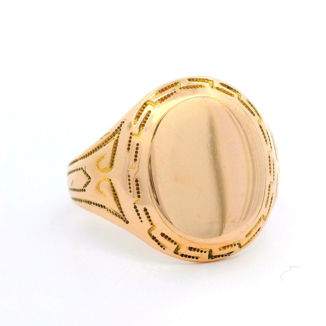 Ostby Barton 10k Yellow Gold Greek Key Design Signet Ring: Ostby Barton 10k Yellow Gold Greek Key Design Signet Ring This exquisite signet ring features an intricate etched work and a classic Greek key design, crafted from solid 10k yellow gold. Weighing 6.83