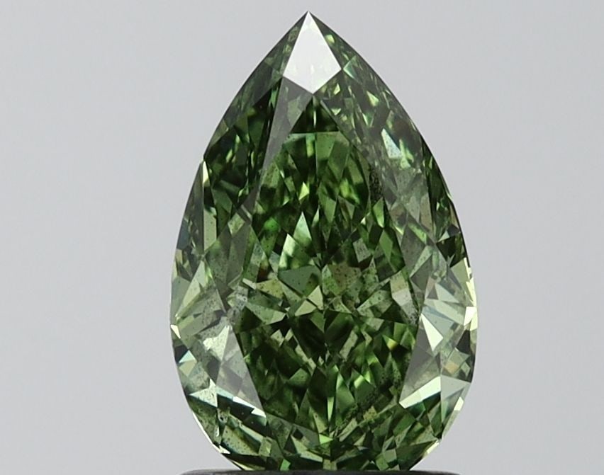 Loose Diamond - PEAR 1.59ct Faint Green VS2