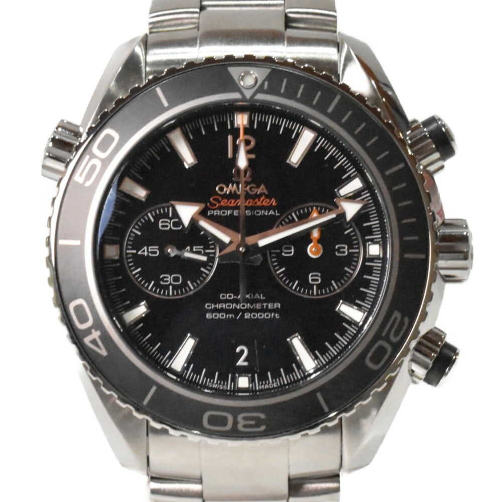 OMEGA Planet Ocean Chronograph Men's Wristwatch 232.30.46.51.01.001: OMEGA Planet Ocean Chronograph Men's Wristwatch 232.30.46.51.01.001 This is an OMEGA Seamaster Planet Ocean Chronograph wristwatch designed for men. Made in Switzerland, this pre-owned timepiece showc