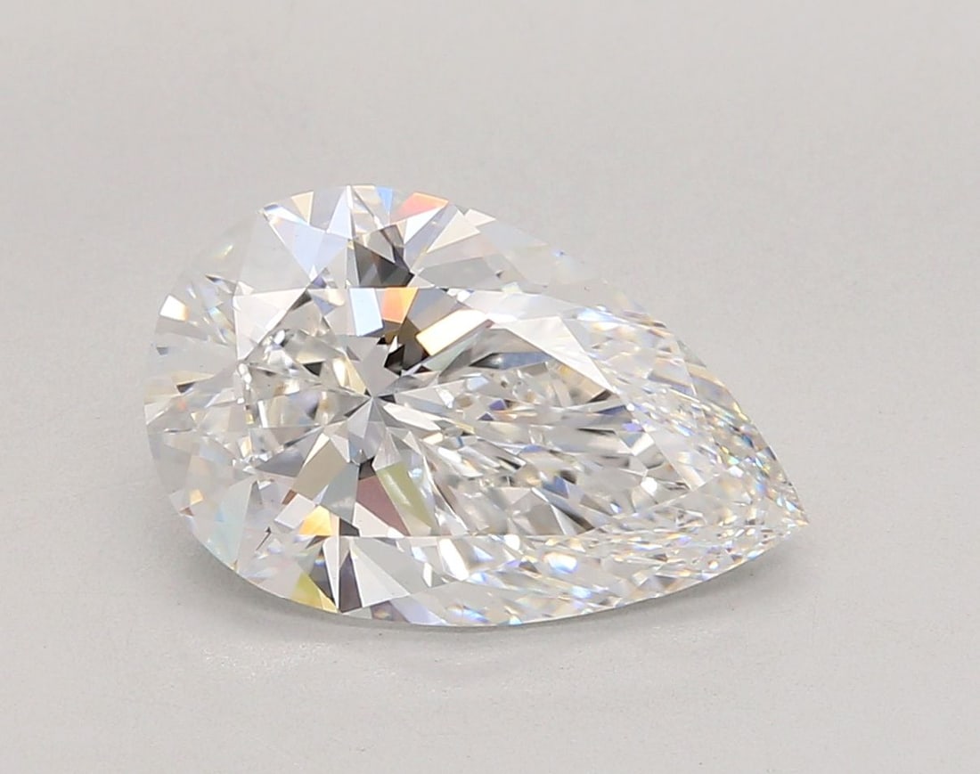 Loose Diamond - PEAR 4.02ct D VS1: Loose Diamond - PEAR 4.02ct D VS1 Source: This is a real non-mined Diamond that has been grown in a lab Shape: PEAR Carats: 4.02 Color: D Clarity: VS1 Certification: IGI Video: