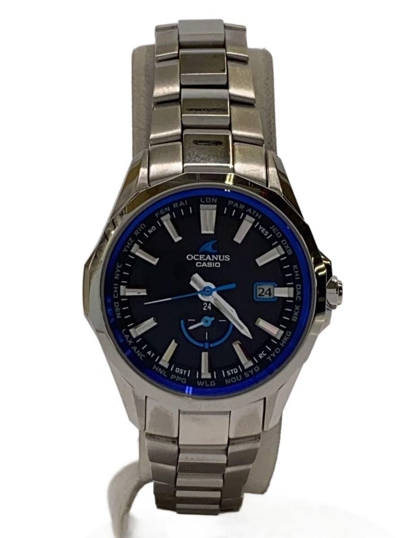 CASIO Oceanus Manta solar stainless steel men's wristwatch (1 of 5)