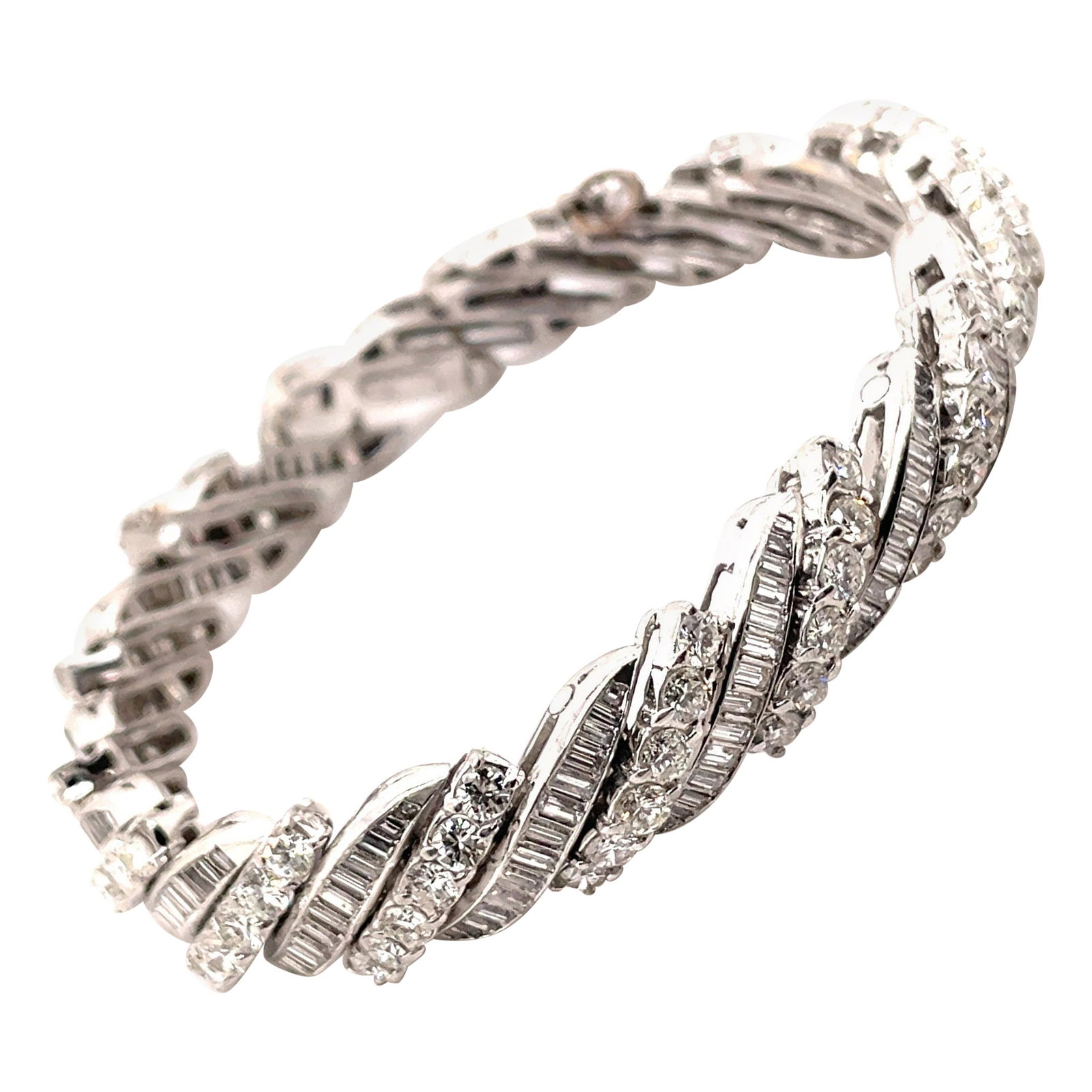 Art Deco Platinum Bracelet 17.40ct Round Baguette Diamonds Vintage