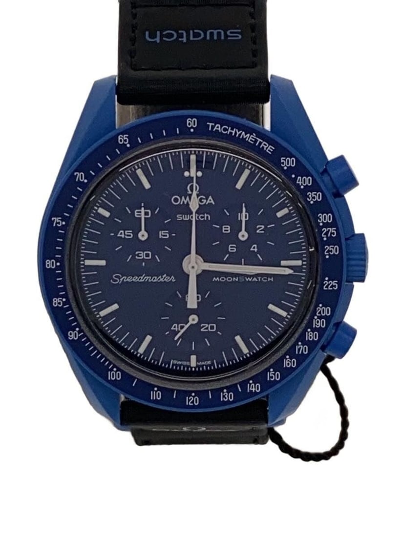 OMEGAxSWATCH MoonSwatch Neptune Blue Quartz Wristwatch: OMEGAxSWATCH MoonSwatch Neptune Blue Quartz Wristwatch This OMEGAxSWATCH MoonSwatch Speedmaster MISSION TO Neptune is a Swiss-made quartz wristwatch designed for men. The watch features a striking blu