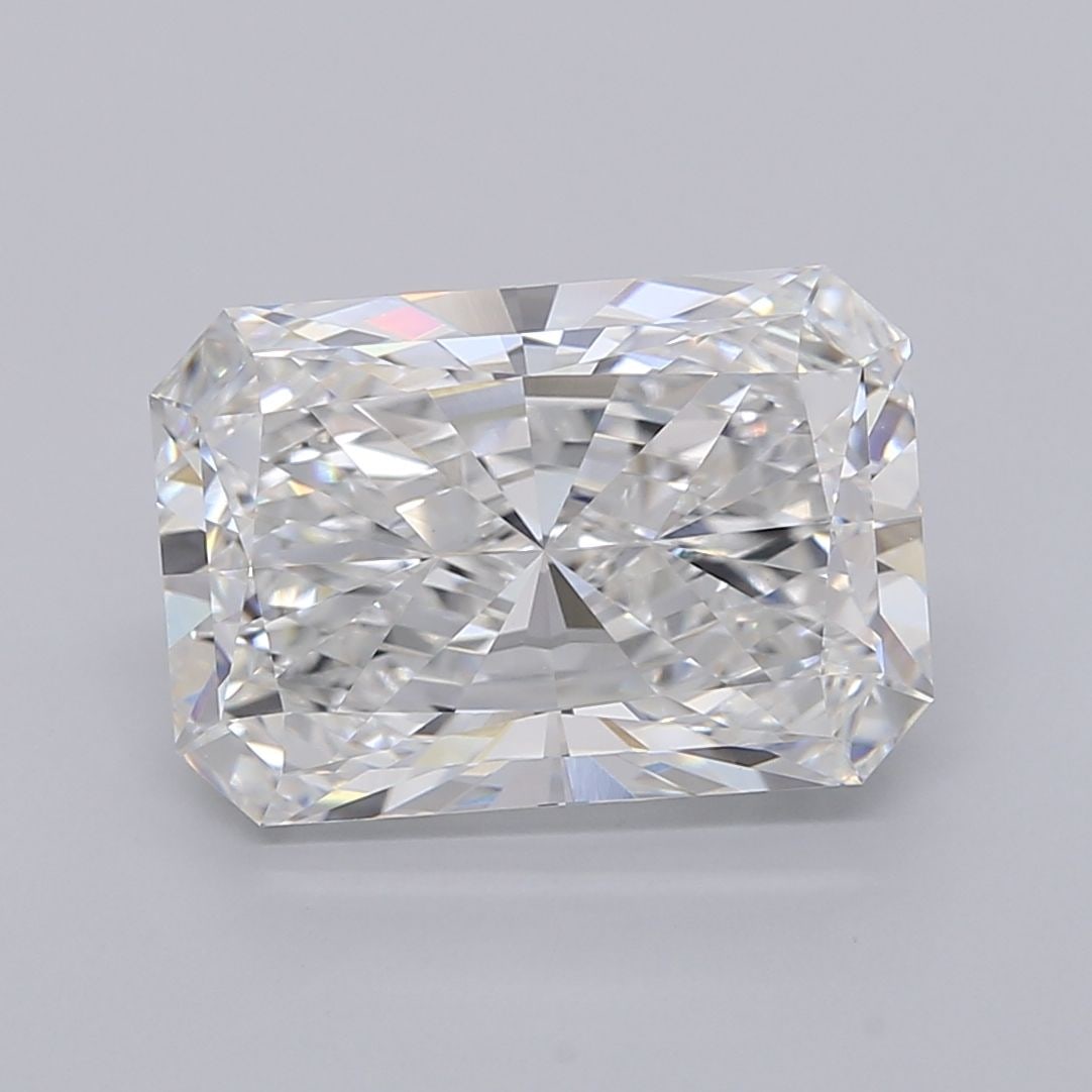 Loose Diamond - RADIANT 6.05ct E VVS2: Loose Diamond - RADIANT 6.05ct E VVS2 Source: This is a real non-mined Diamond that has been grown in a lab Shape: RADIANT Carats: 6.05 Color: E Clarity: VVS2 Certification: IGI Video: