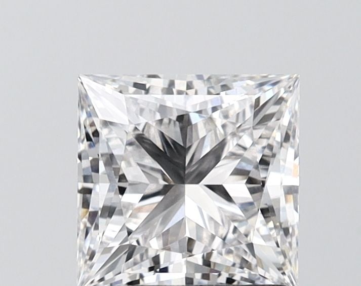 Loose Diamond - PRINCESS 1.6ct E VVS1: Loose Diamond - PRINCESS 1.6ct E VVS1 Source: This is a real non-mined Diamond that has been grown in a lab Shape: PRINCESS Carats: 1.6 Color: E Clarity: VVS1 Certification: IGI Video: