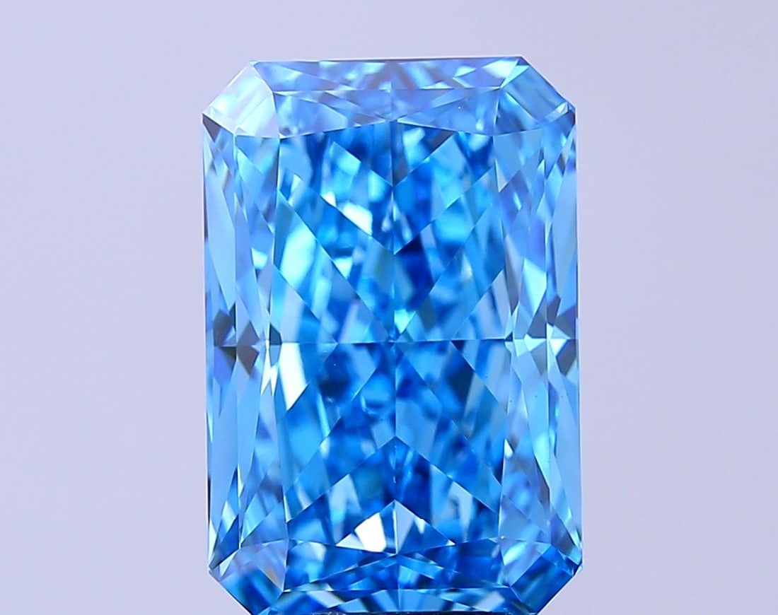Loose Diamond - RADIANT 8.09ct Fancy Vivid Blue VVS2: Loose Diamond - RADIANT 8.09ct Fancy Vivid Blue VVS2 Source: This is a real non-mined Diamond that has been grown in a lab Shape: RADIANT Carats: 8.09 Color: Fancy Vivid Blue Certification: IGI Video: