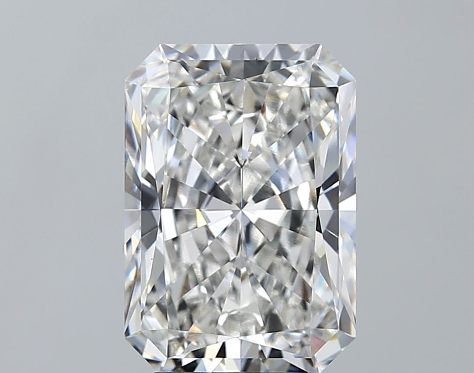 Loose Diamond - RADIANT 4.23ct F VVS2: Loose Diamond - RADIANT 4.23ct F VVS2 Source: This is a real non-mined Diamond that has been grown in a lab Shape: RADIANT Carats: 4.23 Color: F Clarity: VVS2 Certification: IGI Video: