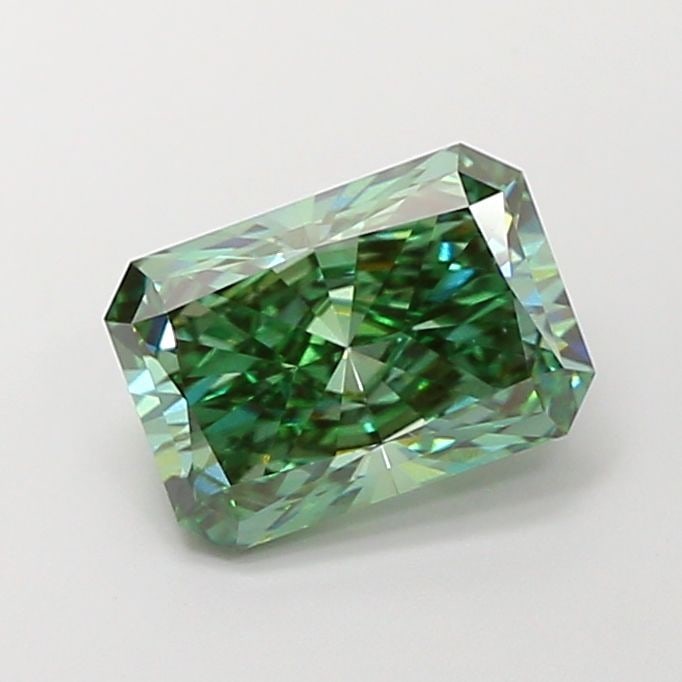 Loose Diamond - RADIANT 3.06ct Fancy Vivid Green VS1: Loose Diamond - RADIANT 3.06ct Fancy Vivid Green VS1 Source: This is a real non-mined Diamond that has been grown in a lab Shape: RADIANT Carats: 3.06 Color: Fancy Vivid Green Certification: IGI Video