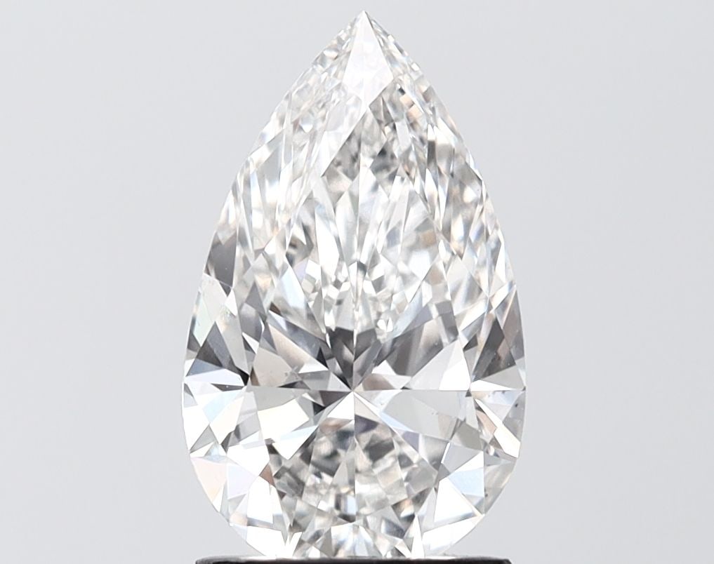 Loose Diamond - PEAR 2.19ct F VS1: Loose Diamond - PEAR 2.19ct F VS1 Source: This is a real non-mined Diamond that has been grown in a lab Shape: PEAR Carats: 2.19 Color: F Clarity: VS1 Certification: IGI Video:
