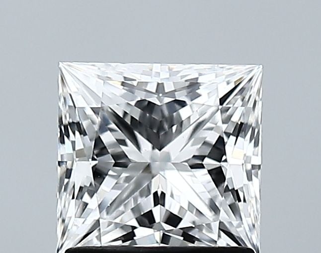 Loose Diamond - PRINCESS 1.33ct E VVS2: Loose Diamond - PRINCESS 1.33ct E VVS2 Source: This is a real non-mined Diamond that has been grown in a lab Shape: PRINCESS Carats: 1.33 Color: E Clarity: VVS2 Certification: GIA Video: