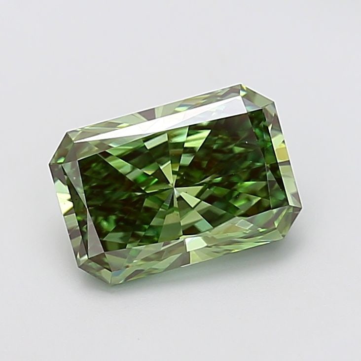 Loose Diamond - RADIANT 2.6ct Fancy Vivid Green VS1: Loose Diamond - RADIANT 2.6ct Fancy Vivid Green VS1 Source: This is a real non-mined Diamond that has been grown in a lab Shape: RADIANT Carats: 2.6 Color: Fancy Vivid Green Certification: IGI Video: