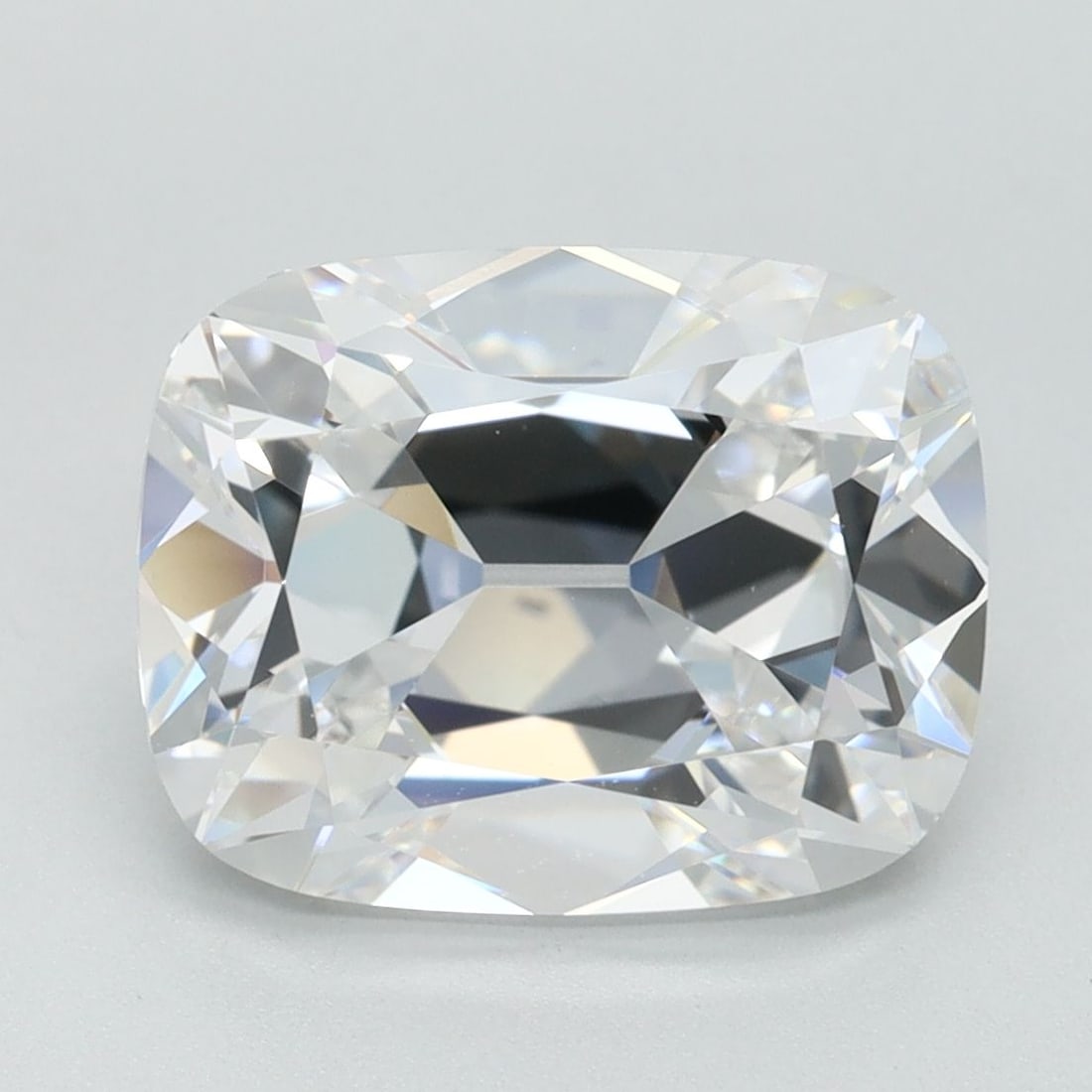 Loose Diamond - CUSHION 3.43ct D FL: Loose Diamond - CUSHION 3.43ct D FL Source: This is a real non-mined Diamond that has been grown in a lab Shape: CUSHION Carats: 3.43 Color: D Clarity: FL Certification: IGI Video: