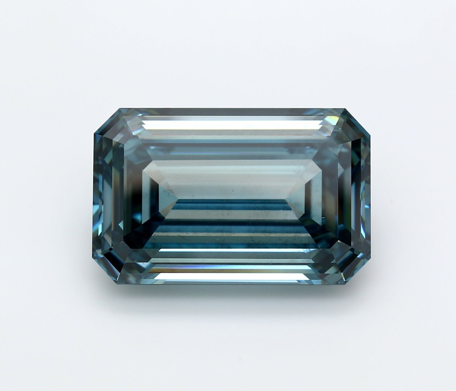 Loose Diamond - EMERALD 26.27ct Fancy Vivid Greenish Blue VS2 (1 of 1)