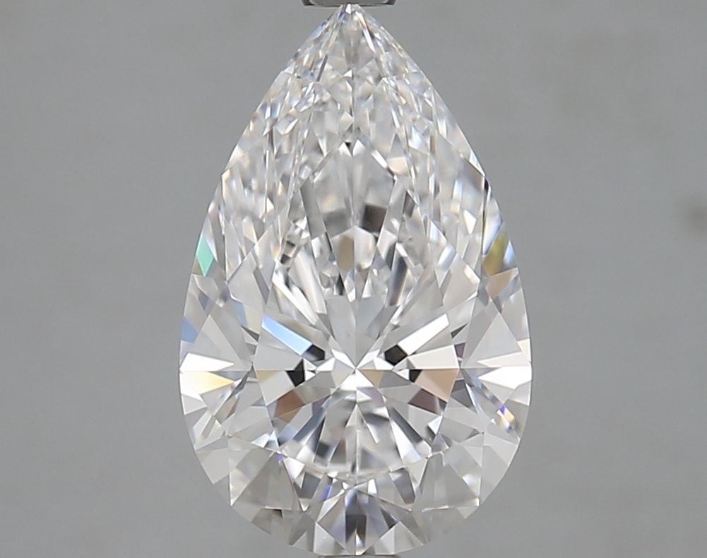 Loose Diamond - PEAR 3.11ct D VS1: Loose Diamond - PEAR 3.11ct D VS1 Source: This is a real non-mined Diamond that has been grown in a lab Shape: PEAR Carats: 3.11 Color: D Clarity: VS1 Certification: GIA Video: