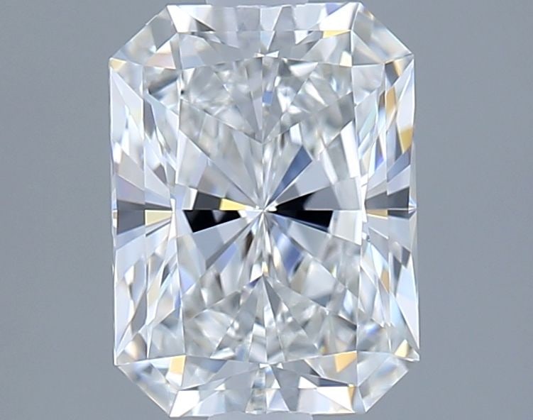 Loose Diamond - RADIANT 1.27ct D VVS1: Loose Diamond - RADIANT 1.27ct D VVS1 Source: This is a real non-mined Diamond that has been grown in a lab Shape: RADIANT Carats: 1.27 Color: D Clarity: VVS1 Certification: IGI Video: Video Link The
