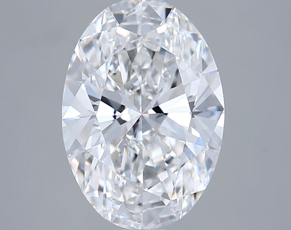 Loose Diamond - OVAL 2.01ct E VVS1: Loose Diamond - OVAL 2.01ct E VVS1 Source: This is a real non-mined Diamond that has been grown in a lab Shape: OVAL Carats: 2.01 Color: E Clarity: VVS1 Certification: IGI Video: