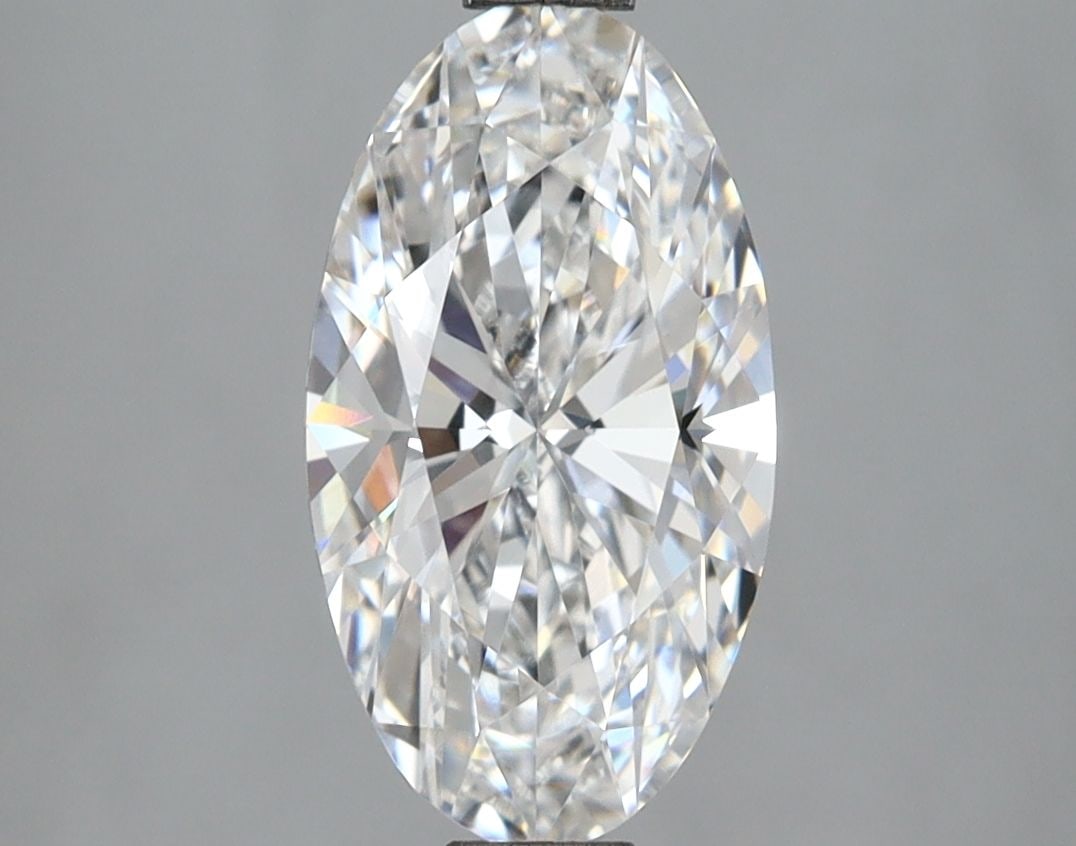 Loose Diamond - OVAL 2.01ct D VVS2: Loose Diamond - OVAL 2.01ct D VVS2 Source: This is a real non-mined Diamond that has been grown in a lab Shape: OVAL Carats: 2.01 Color: D Clarity: VVS2 Certification: IGI Video: