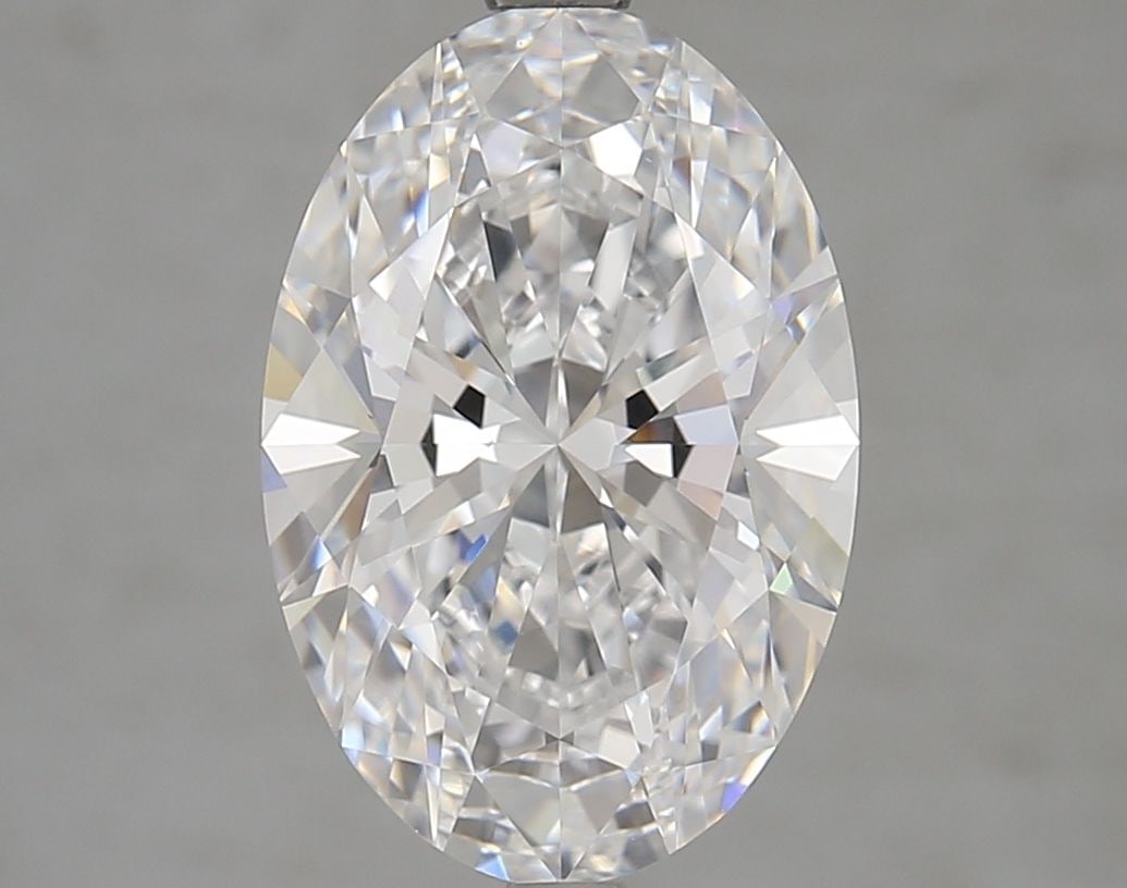 Loose Diamond - OVAL 4.04ct D IF: Loose Diamond - OVAL 4.04ct D IF Source: This is a real non-mined Diamond that has been grown in a lab Shape: OVAL Carats: 4.04 Color: D Clarity: IF Certification: IGI Video: