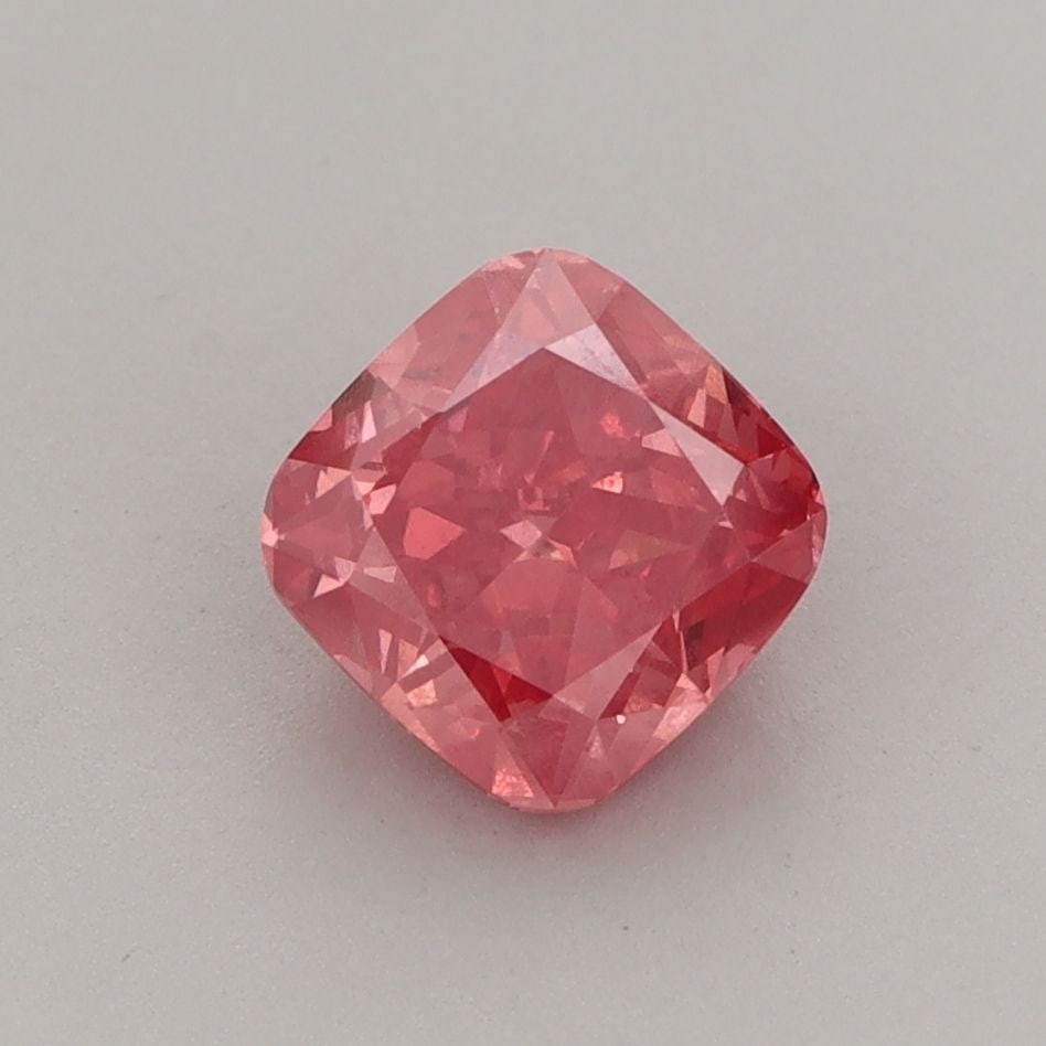 Loose Diamond - CUSHION MODIFIED 1.33ct Fancy Vivid Red VVS2: Loose Diamond - CUSHION MODIFIED 1.33ct Fancy Vivid Red VVS2 Source: This is a real non-mined Diamond that has been grown in a lab Shape: CUSHION MODIFIED Carats: 1.33 Color: Fancy Vivid Red Certifica