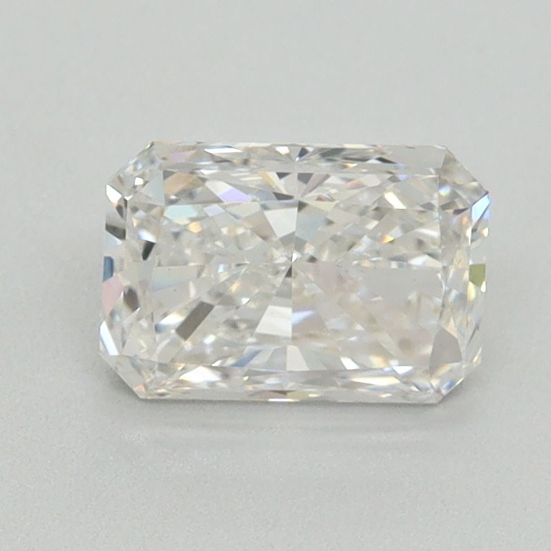 Loose Diamond - RADIANT 1.22ct E VS1: Loose Diamond - RADIANT 1.22ct E VS1 Source: This is a real non-mined Diamond that has been grown in a lab Shape: RADIANT Carats: 1.22 Color: E Clarity: VS1 Certification: NONE Video: