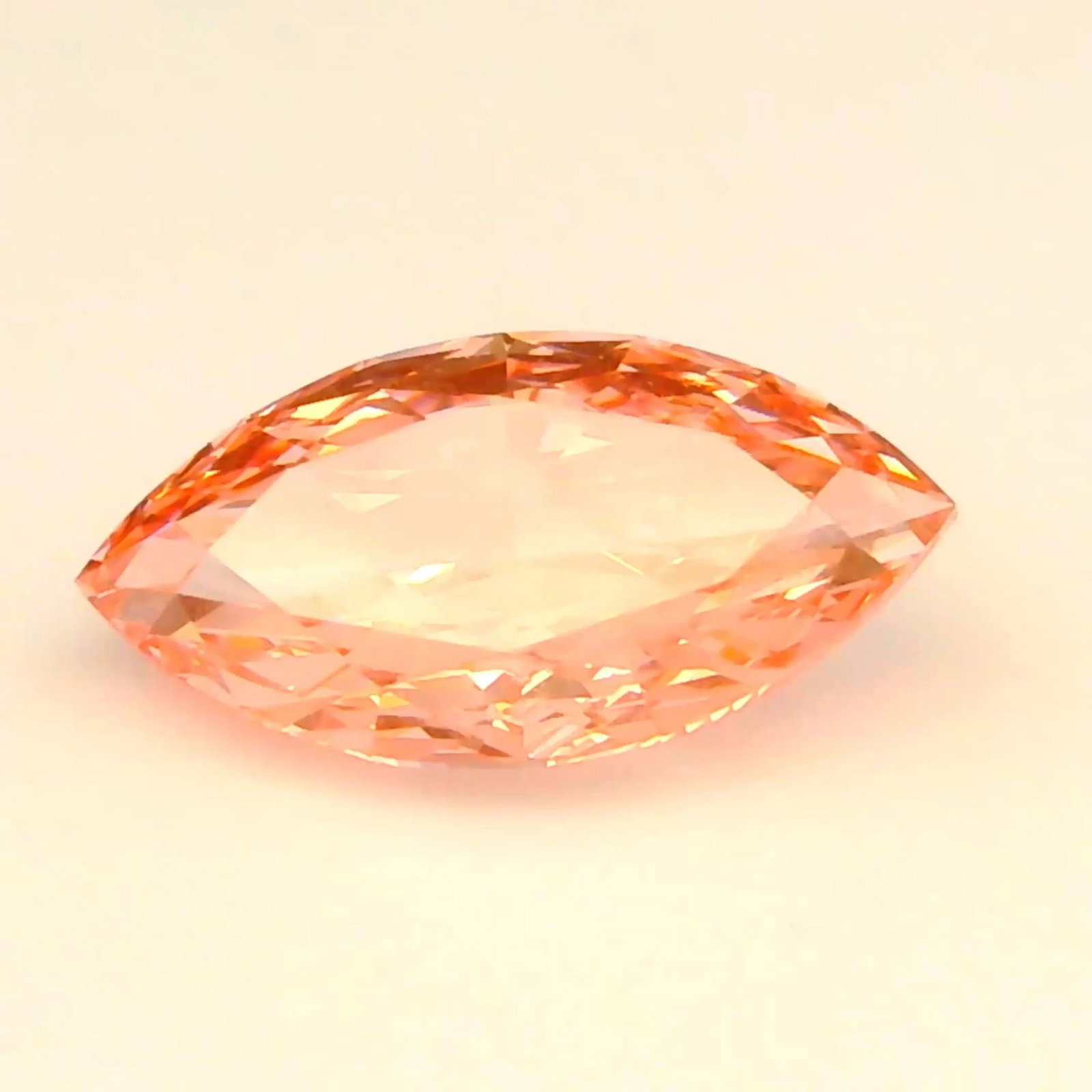 Loose Diamond - MARQUISE 1.05ct Fancy Vivid Pink VVS2: Loose Diamond - MARQUISE 1.05ct Fancy Vivid Pink VVS2 Source: This is a real non-mined Diamond that has been grown in a lab Shape: MARQUISE Carats: 1.05 Color: Fancy Vivid Pink Certification: IGI Vide