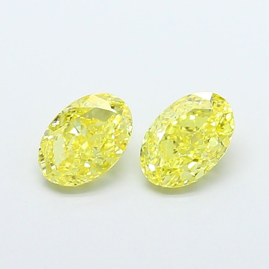 Loose Diamond - OVAL 1.17ct Fancy Vivid Yellow VS1: Loose Diamond - OVAL 1.17ct Fancy Vivid Yellow VS1 Source: This is a real non-mined Diamond that has been grown in a lab Shape: OVAL Carats: 1.17 Color: Fancy Vivid Yellow Certification: IGI Video:
