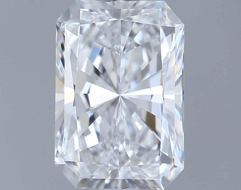 Loose Diamond - RADIANT 1.51ct D VVS2: Loose Diamond - RADIANT 1.51ct D VVS2 Source: This is a real non-mined Diamond that has been grown in a lab Shape: RADIANT Carats: 1.51 Color: D Clarity: VVS2 Certification: IGI Video: