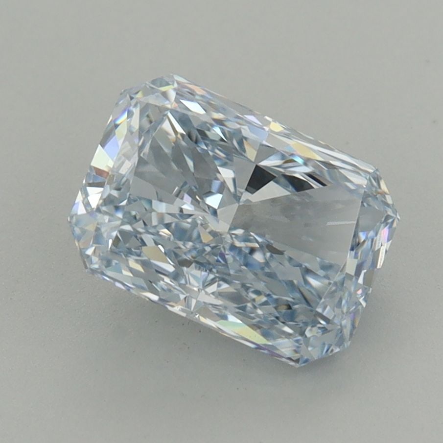 Loose Diamond - RADIANT 2.1ct Fancy Blue VVS1: Loose Diamond - RADIANT 2.1ct Fancy Blue VVS1 Source: This is a real non-mined Diamond that has been grown in a lab Shape: RADIANT Carats: 2.1 Color: Fancy Blue Certification: IGI Video:
