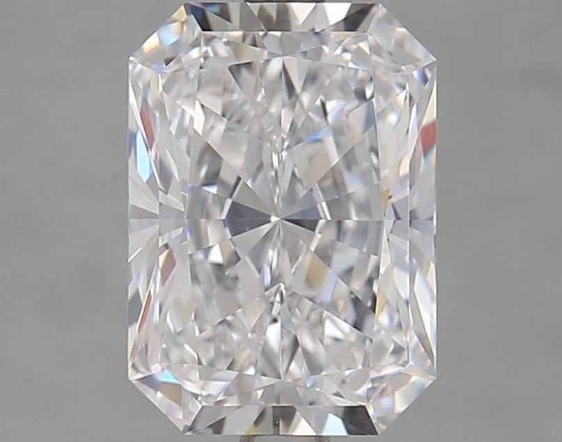 Loose Diamond - RADIANT 3.03ct D VVS2: Loose Diamond - RADIANT 3.03ct D VVS2 Source: This is a real non-mined Diamond that has been grown in a lab Shape: RADIANT Carats: 3.03 Color: D Clarity: VVS2 Certification: GIA Video:
