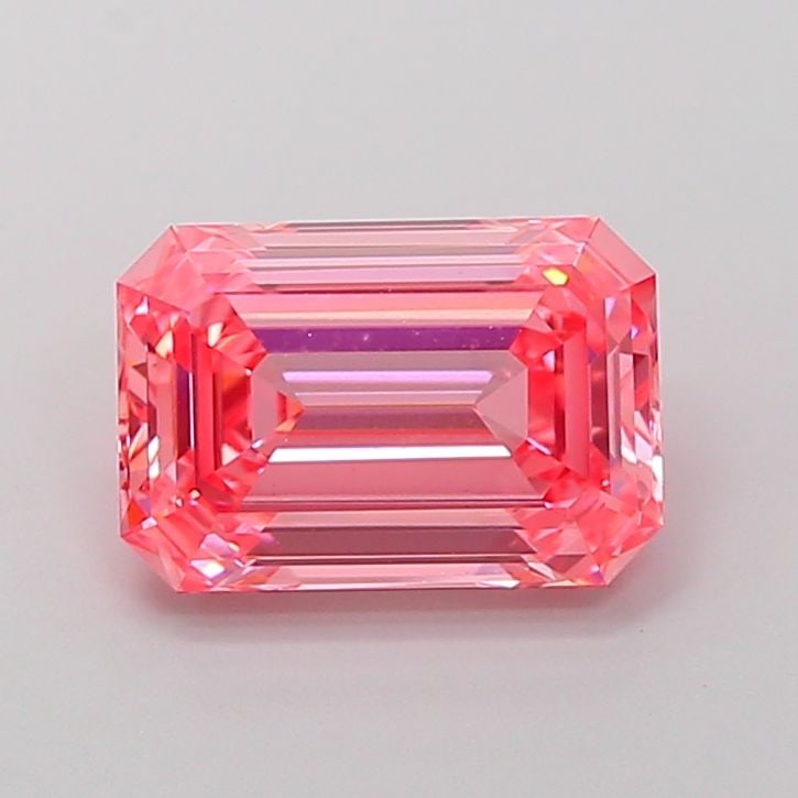 Loose Diamond - EMERALD 3.06ct Fancy Vivid Pink VVS2: Loose Diamond - EMERALD 3.06ct Fancy Vivid Pink VVS2 Source: This is a real non-mined Diamond that has been grown in a lab Shape: EMERALD Carats: 3.06 Color: Fancy Vivid Pink Certification: IGI Video: